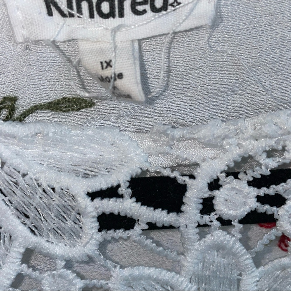 Anthropologie Kindred Boho Tunic White With Embroidered Floral Size 1X Cottage - Picture 6 of 6